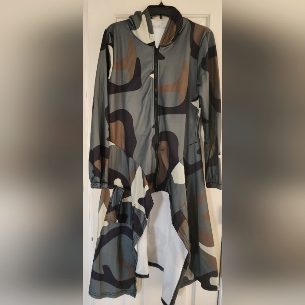 Women's Zip up Assymetrical Peplum camo Jacket Blazer Camouflage